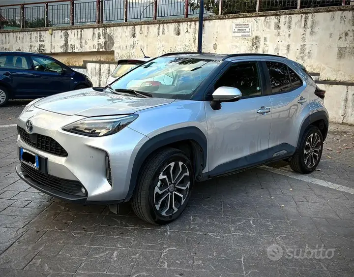 Toyota Yaris Cross 2023 photo 2