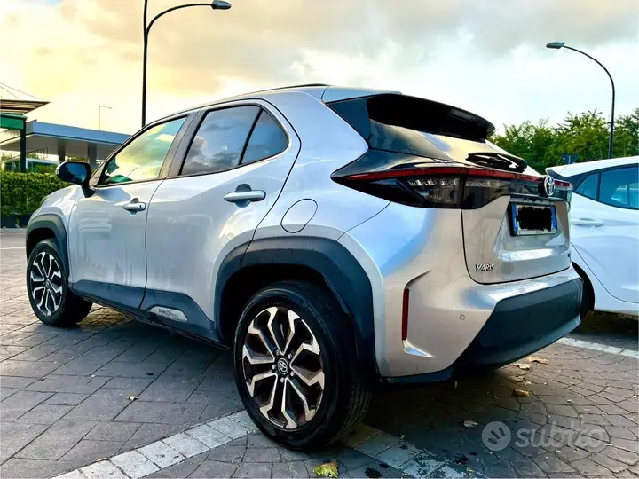 Toyota Yaris Cross 2023 photo 3