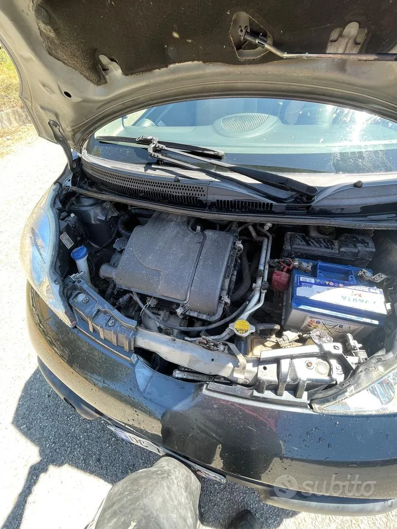 Peugeot 107 2007 photo 4