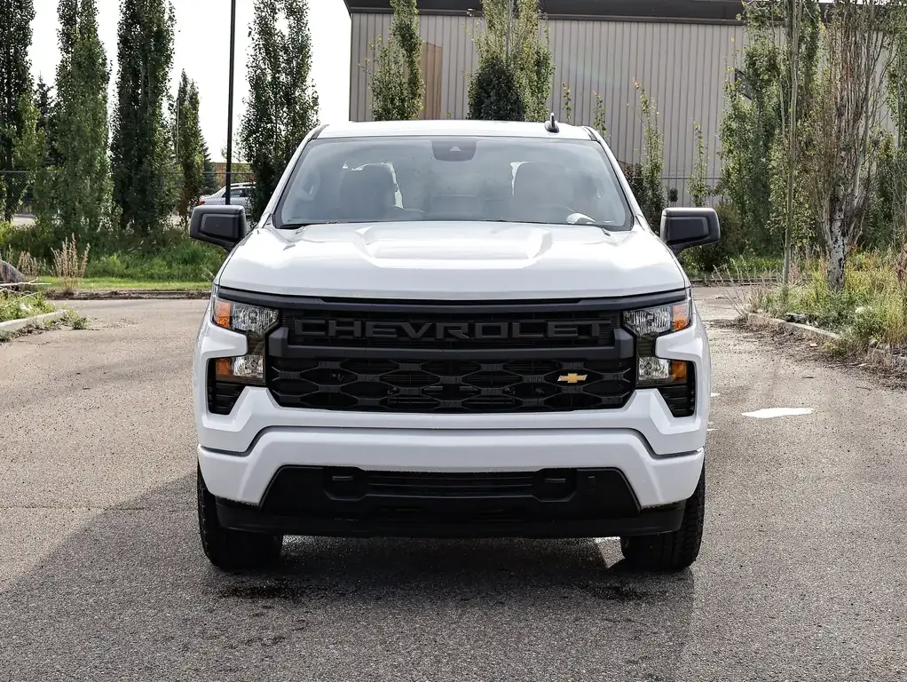 Chevrolet Silverado 1500 2026 photo 3