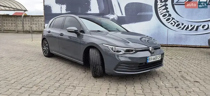 Volkswagen Golf 2021 photo 2