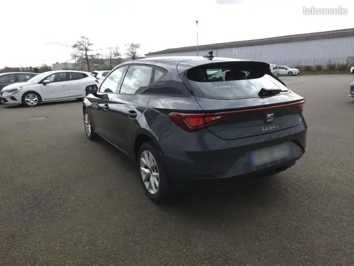 Seat Leon 2023 photo 4