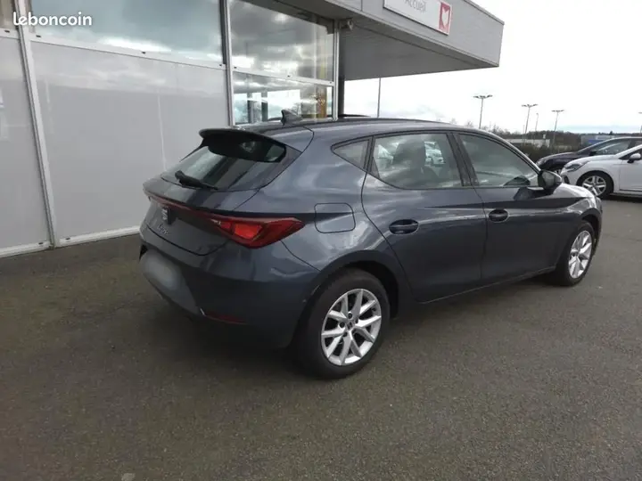Seat Leon 2023 photo 3