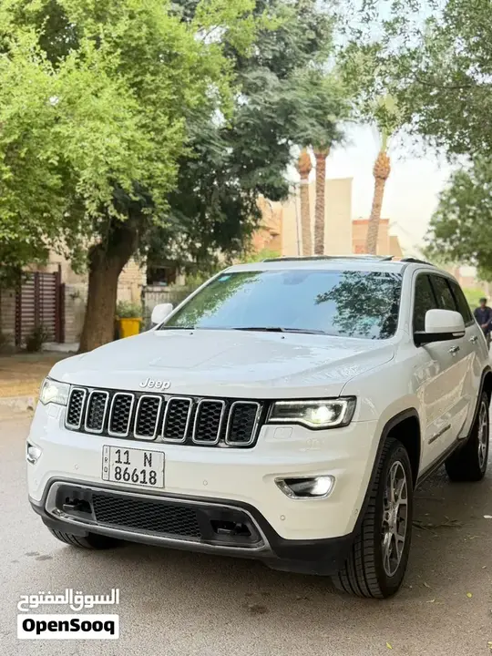 Jeep Grand Cherokee 2021 photo 2