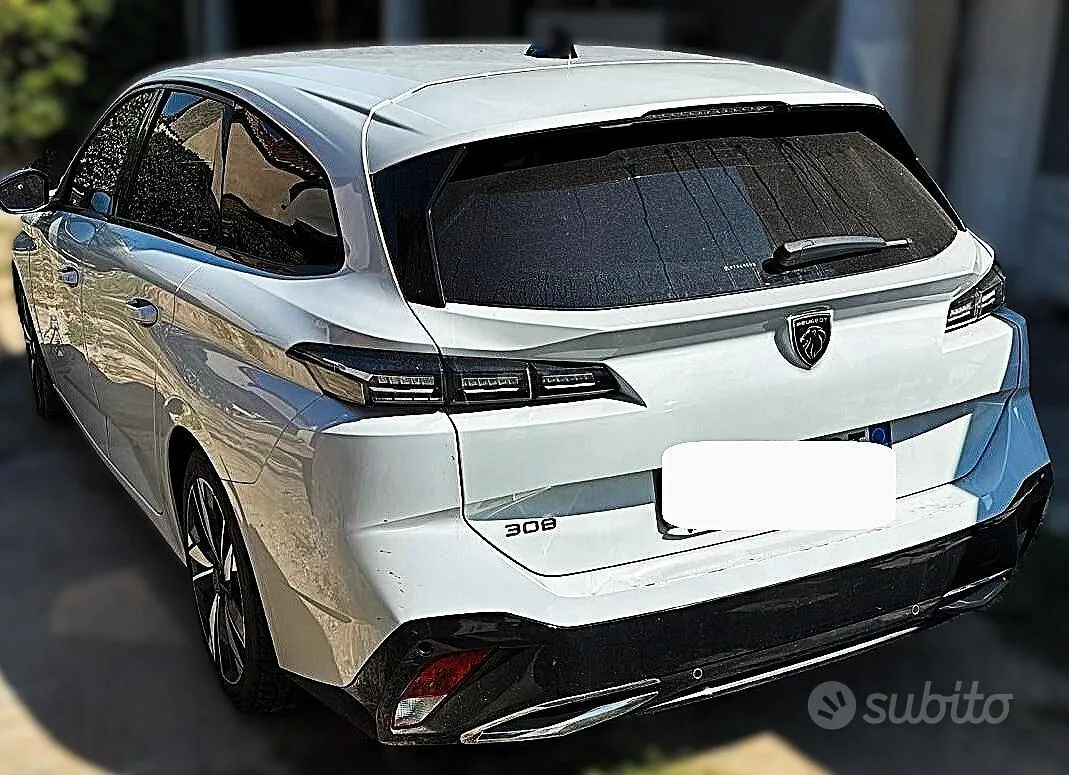 Peugeot 308 2023 photo 3