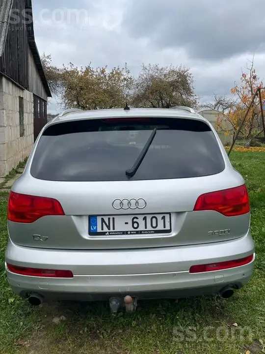 Audi Q7 2006 photo 5