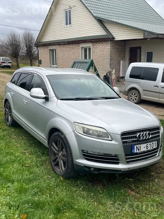 Audi Q7 2006 photo 2