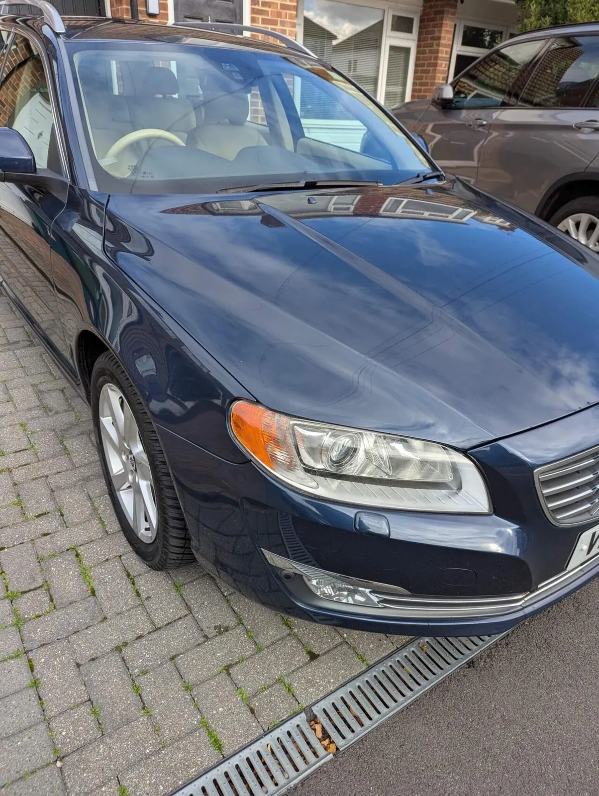 Volvo V70 2014 photo 2