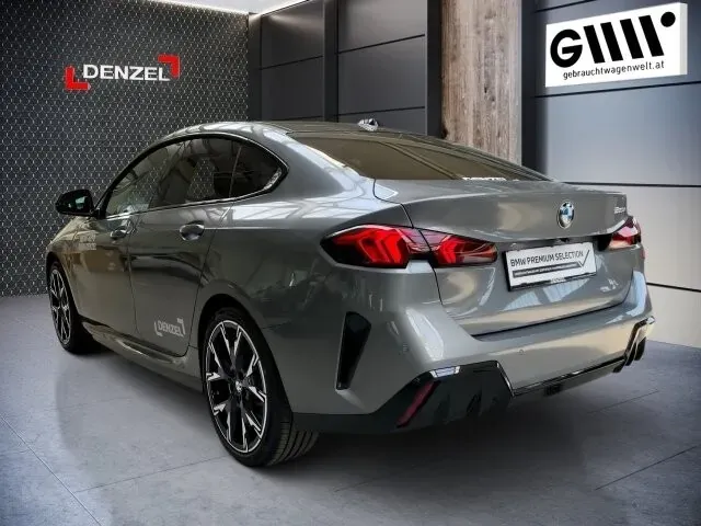 BMW 2 Series 2025 photo 3