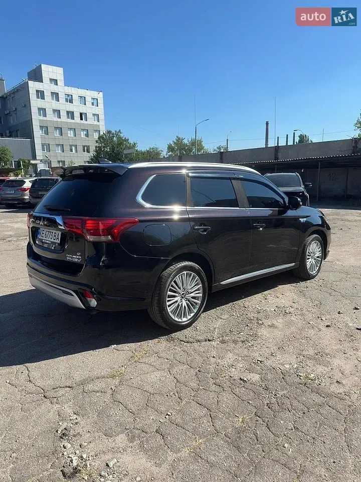 Mitsubishi Outlander 2019 photo 4