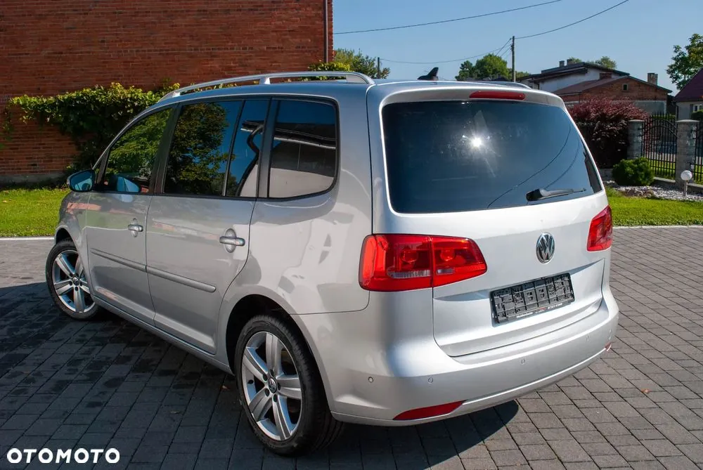 Volkswagen Touran 2013 photo 5
