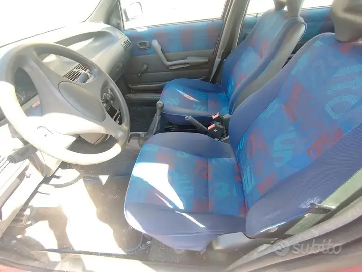 Fiat Punto 1999 photo 4
