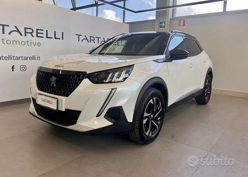 Peugeot 2008 2023 photo 3