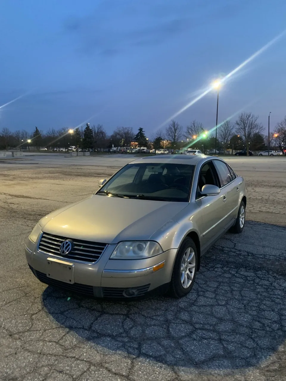Volkswagen Passat 2004 photo 2