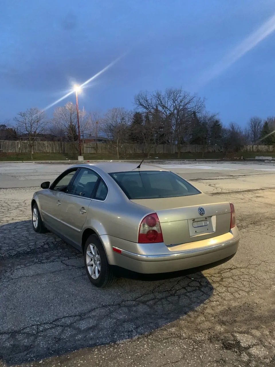 Volkswagen Passat 2004 photo 3