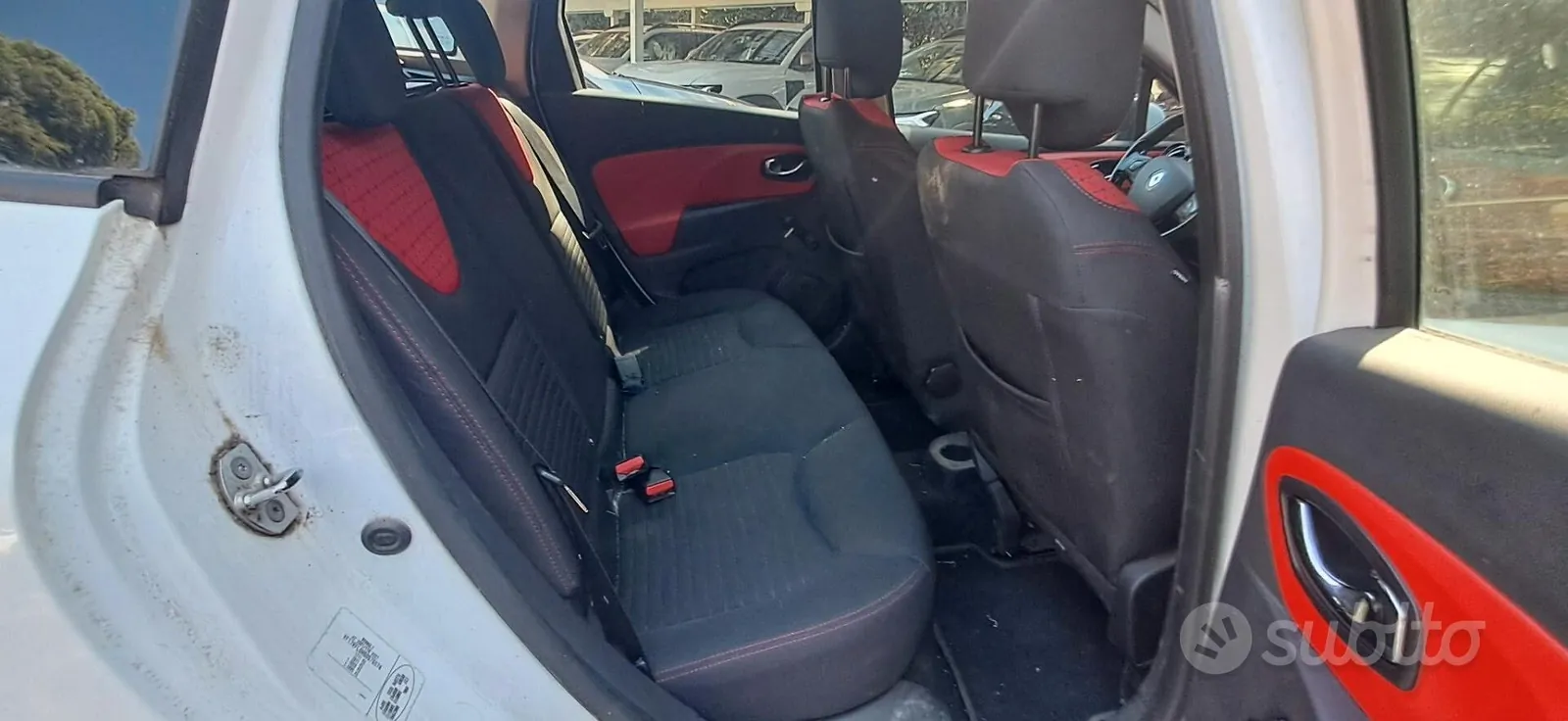 Renault Clio 2014 photo 5