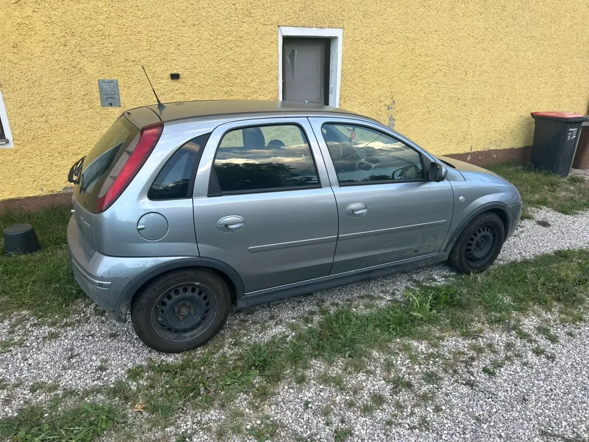 Opel Corsa 2006 photo 2