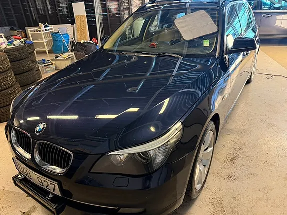 BMW 530D 2010 photo 2