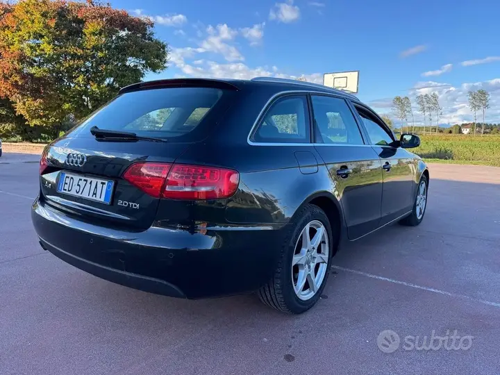 Audi A4 Avant 2010 photo 3