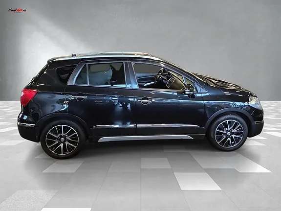 Suzuki Sx4 S-Cross 2015 photo 5