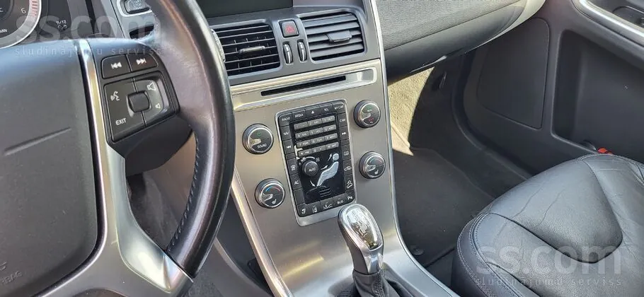 Volvo Xc60 2012 photo 5