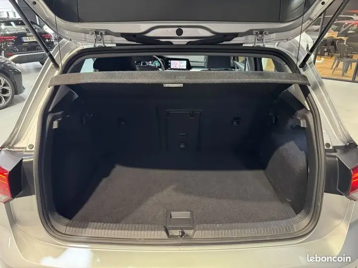Volkswagen Golf 2023 photo 5