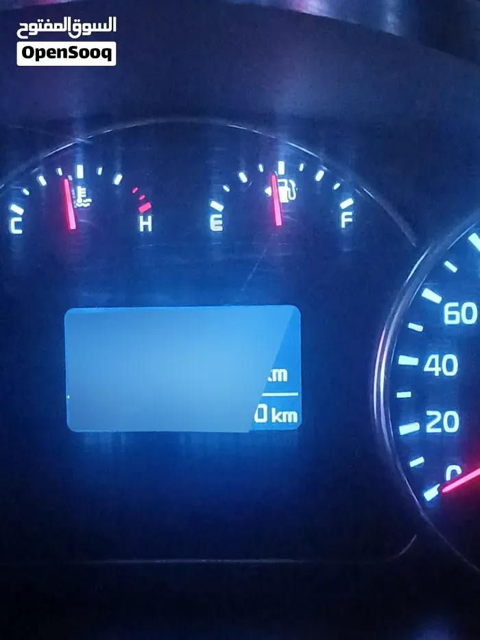 Kia Carens 2014 photo 2