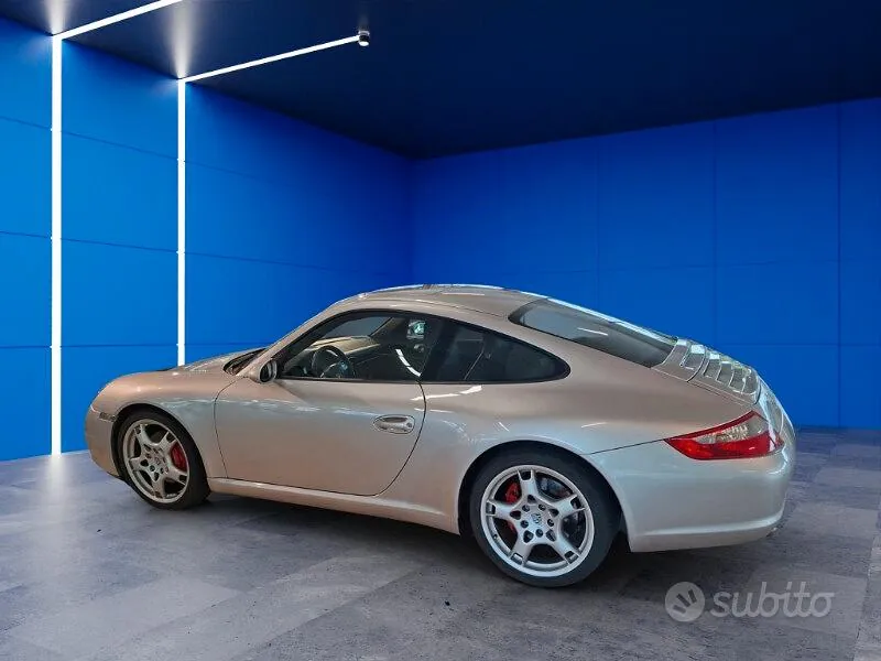 Porsche 911 2006 photo 2