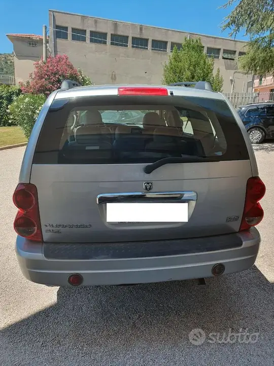 Dodge Durango 2004 photo 2
