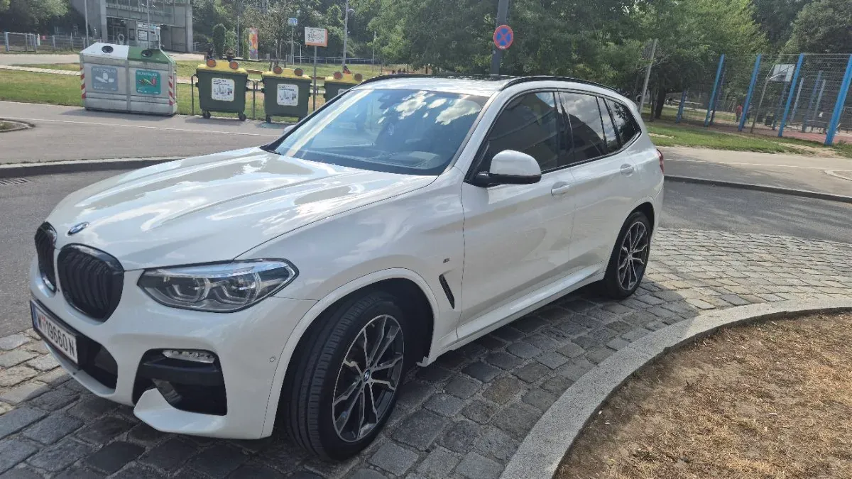 BMW X3 2019 photo 2