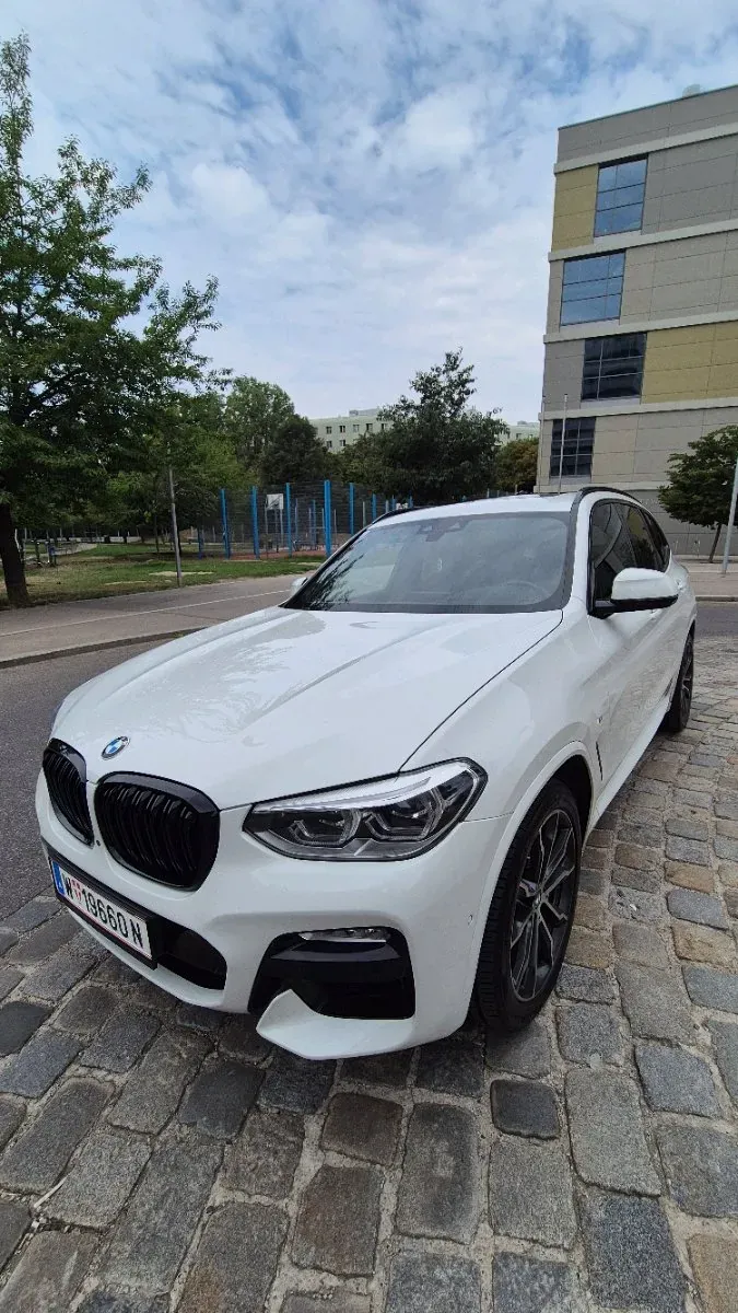BMW X3 2019 photo 3