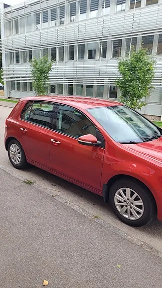 Volkswagen Golf Vi 2010 photo 2