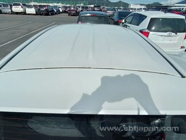 Daihatsu Mira Es L 2019 photo 5
