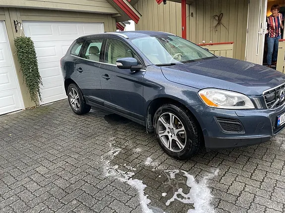 Volvo Xc60 2012 photo 2