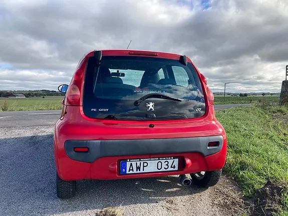 Peugeot 107 2008 photo 5