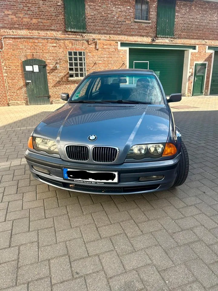 BMW 328