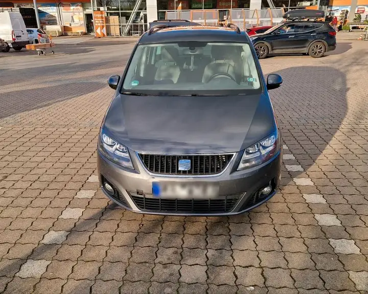 Seat Alhambra