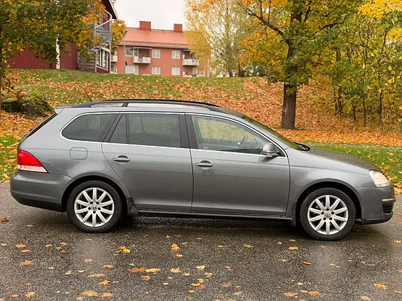 Volkswagen Golf 2009 photo 4