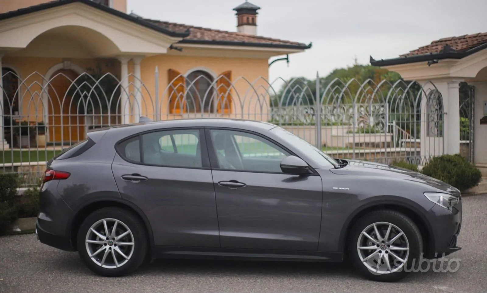 Alfa Romeo Stelvio 2021 photo 5