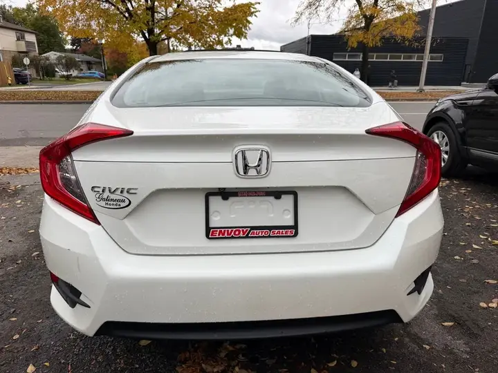 Honda Civic 2016 photo 5