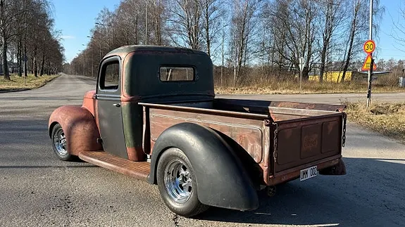 Ford Custom 1940 photo 3