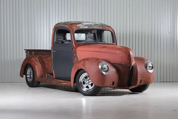 Ford Custom