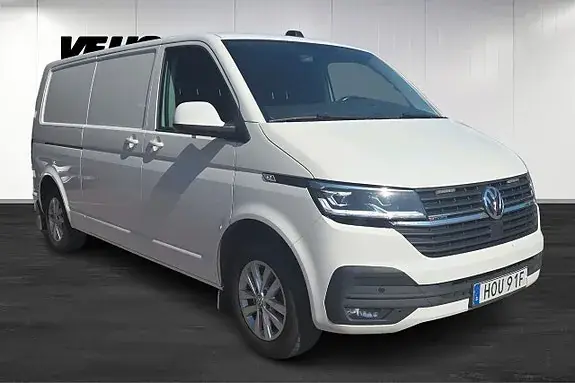 Volkswagen Transporter 2022 photo 2