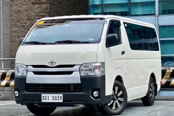 Toyota Hiace 2023 photo 3