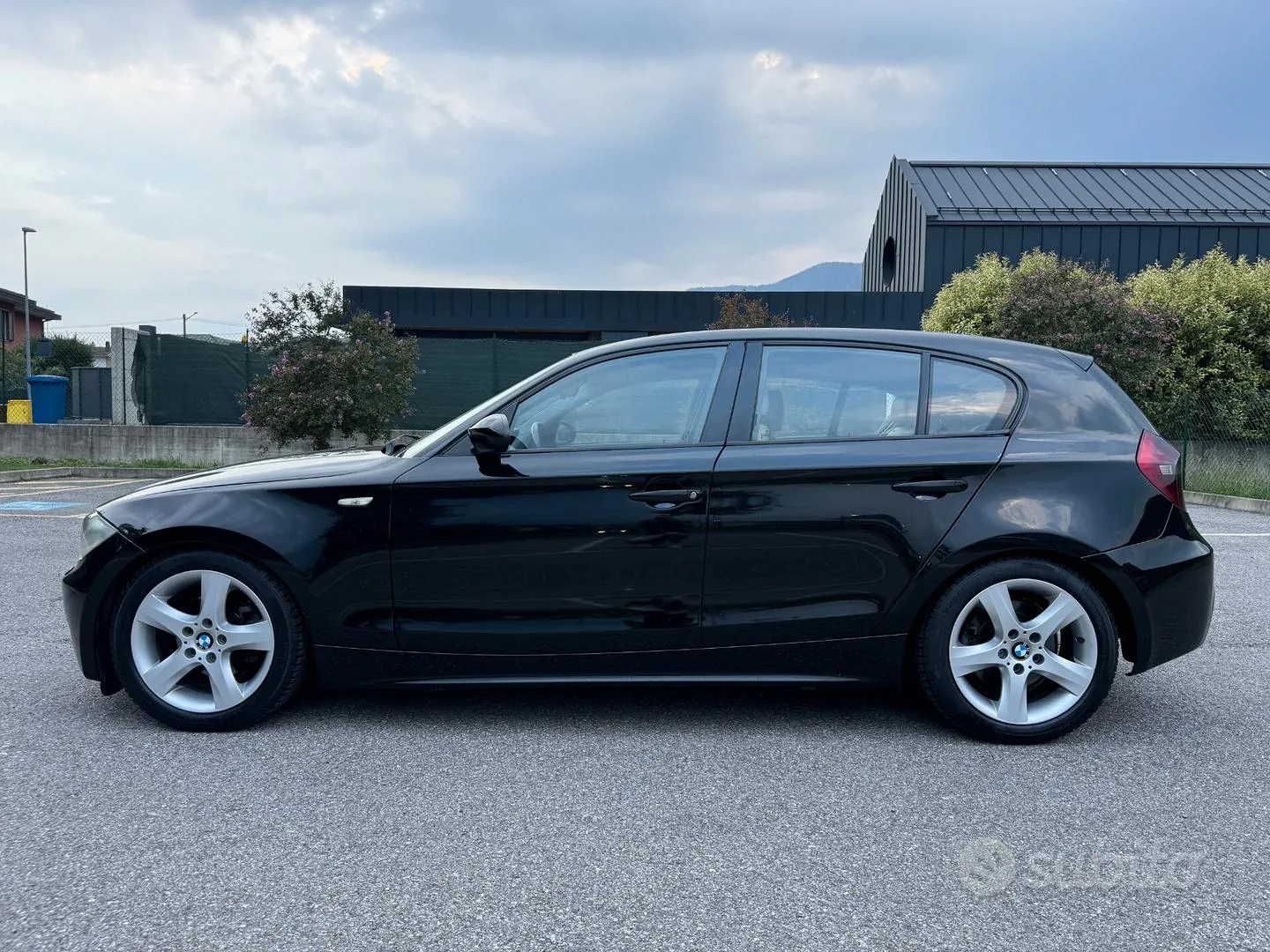 BMW 1 Series 2005 photo 2
