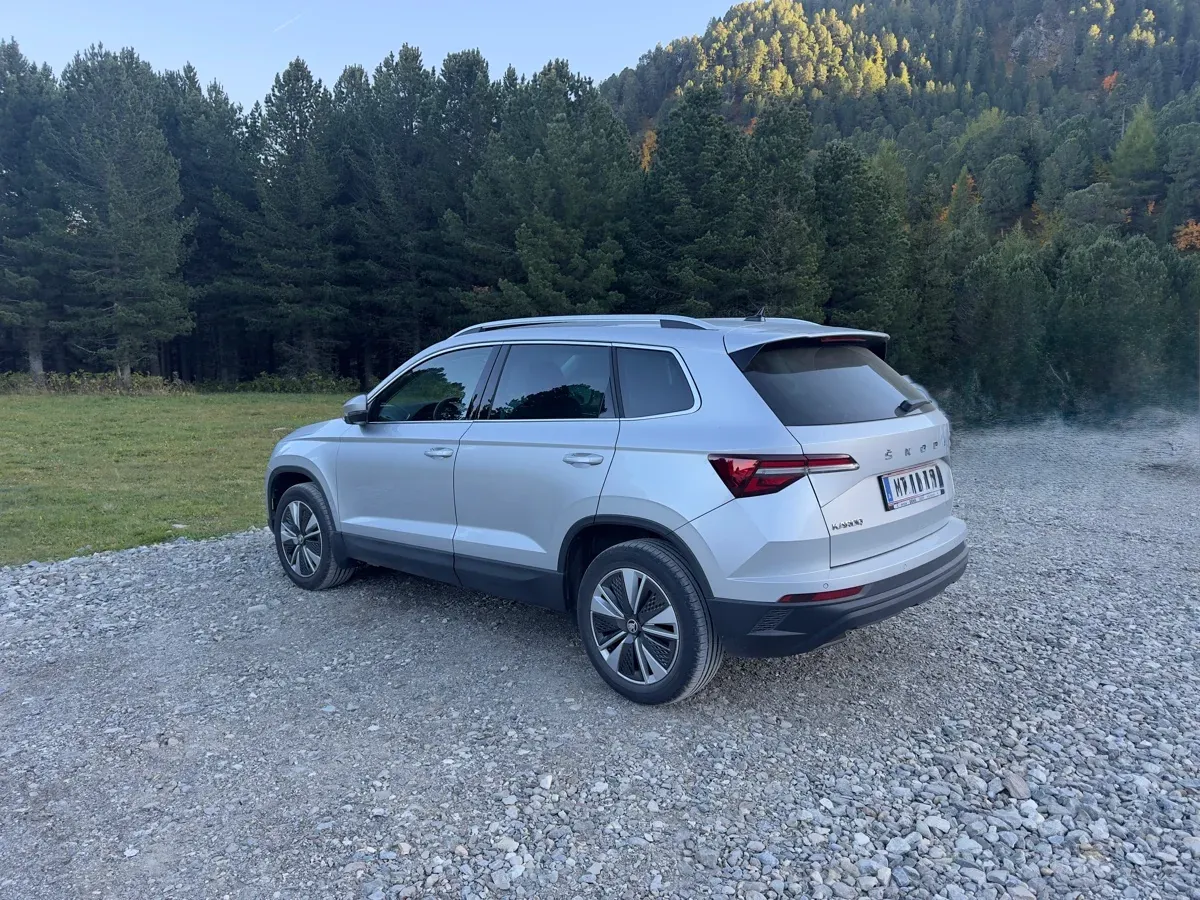 Skoda Karoq 2023 photo 2