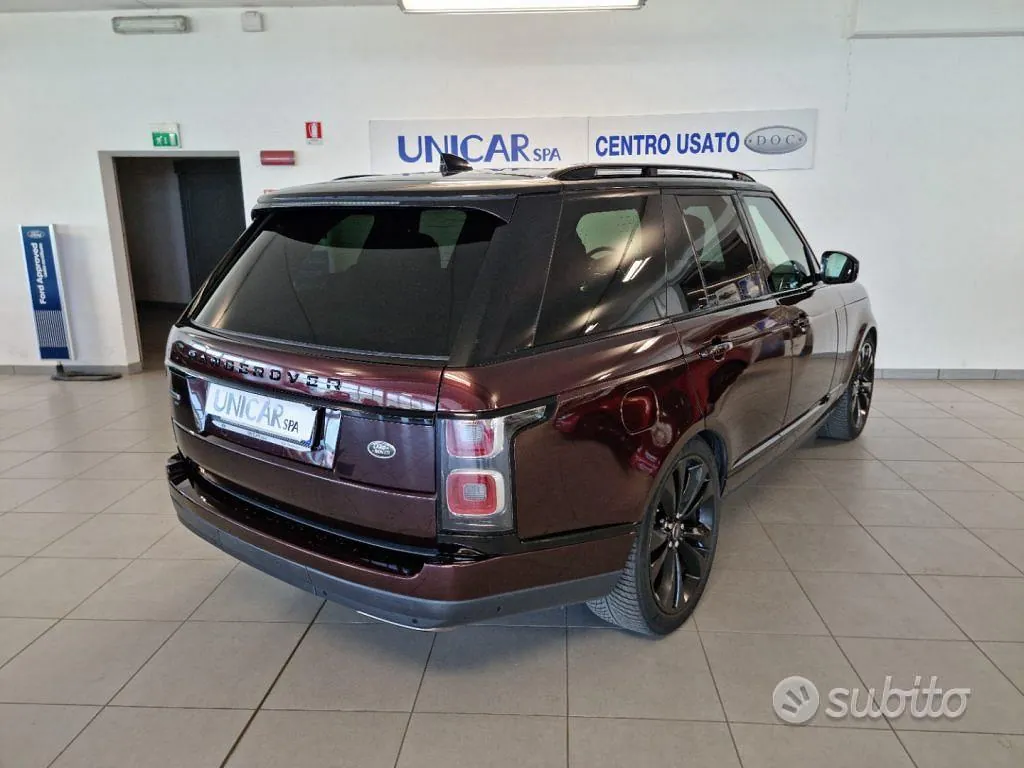 Land Rover Range Rover 2022 photo 2