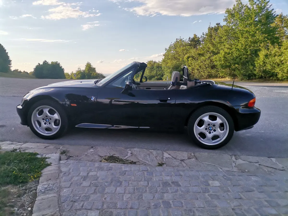 BMW Z3 1997 photo 2