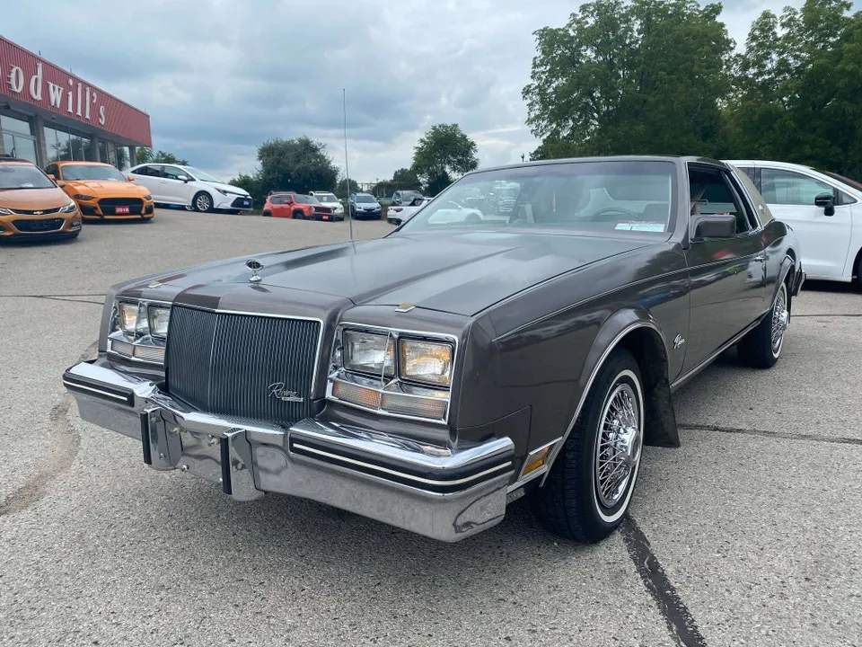 Buick Riviera 1984 photo 5