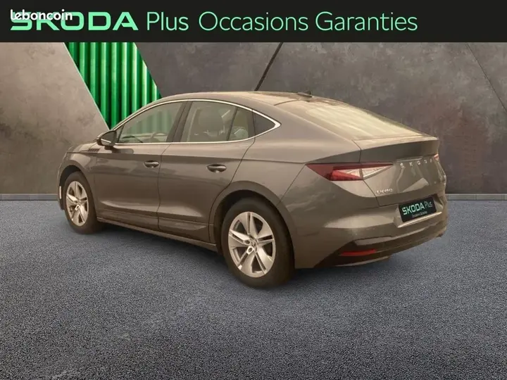Skoda Enyaq 2023 photo 4
